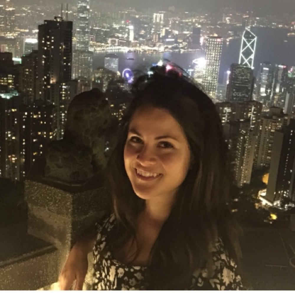 Meet your Posher, Cinthia